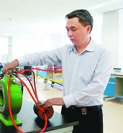 曹永興 構建電網防災預警體系