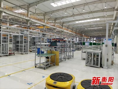 2023湖南輸變電產業發展高峰論壇參觀考察組走進衡陽輸變電頭部企業
