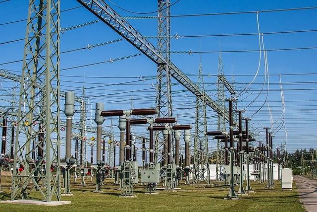 智能變電站二次回路的三維建模及全景可視化研究